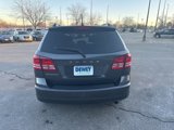 Used 2017 Dodge Journey SE image 4