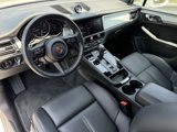 Used 2024 Porsche Macan image 4