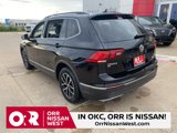 Used 2021 Volkswagen Tiguan SE image 3
