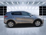 Used 2018 Kia Sportage LX image 2
