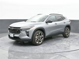 Used 2024 Chevrolet Trax RS w/ Driver Confidence Package image 4