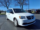Used 2019 Dodge Grand Caravan SE w/ UConnect Hands-Free Group image 3