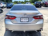 Used 2022 Toyota Camry SE image 5