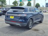 Used 2020 Lincoln Nautilus Reserve image 2