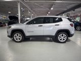 Used 2024 Jeep Compass Sport image 2