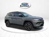 Used 2023 Jeep Compass Limited image 2