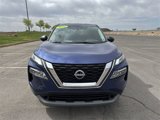 Used 2023 Nissan Rogue S image 2