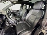Certified 2021 Porsche Macan image 5