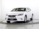 Used 2014 Lexus ES 300h w/ Luxury Package w/Bamboo Trim image 3