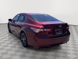 Used 2018 Toyota Camry SE image 5
