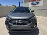 Used 2022 Ford Edge Titanium image 2