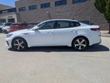 Used 2020 Kia Optima S w/ S Panoramic Sunroof Package image 2