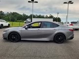 Used 2025 Toyota Camry SE image 5