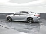 Used 2019 Toyota Camry SE image 5