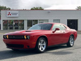 Used 2023 Dodge Challenger SXT image 2
