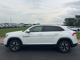 Used 2020 Volkswagen Atlas Cross Sport SE image 2