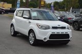 Used 2016 Kia Soul ! w/ Premium Package image 2