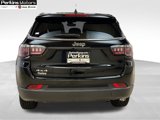 Used 2023 Jeep Compass Sport image 5