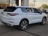 New 2025 Mitsubishi Outlander SE image 4