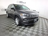 Used 2022 Jeep Compass Latitude image 3