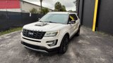 Used 2017 Ford Explorer XLT image 3