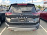 Used 2023 Nissan Rogue SV w/ SV Premium B Package image 3