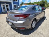 Used 2020 Hyundai Elantra SE w/ Cargo Package (C1) image 5