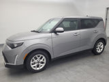 Used 2023 Kia Soul LX w/ LX Technology Package image 2
