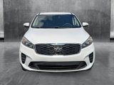 Used 2019 Kia Sorento LX image 2