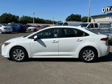 Used 2021 Toyota Corolla LE image 2