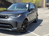 New 2025 Land Rover Discovery Dynamic SE image 2