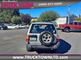 Used 2004 Chevrolet Tracker 4WD w/ Preferred Equipment Group image 4