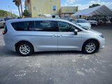 Used 2022 Chrysler Voyager LX image 5