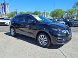 Used 2020 Nissan Rogue Sport SV image 3