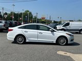 Used 2015 Hyundai Sonata Limited w/ Option Group 05 image 2