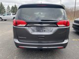 Used 2018 Chrysler Pacifica Touring Plus image 3