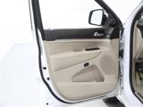 Used 2019 Jeep Grand Cherokee Overland image 4