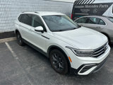 Used 2023 Volkswagen Tiguan SE image 2