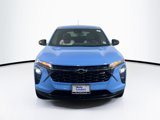 Used 2024 Chevrolet Trax RS w/ Driver Confidence Package image 2