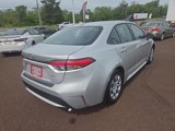 Used 2021 Toyota Corolla LE image 3