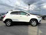 Used 2019 Chevrolet Trax LT w/ LT Convenience Package image 4