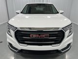 Used 2023 GMC Terrain SLE image 3