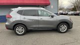 Used 2018 Nissan Rogue SV image 5
