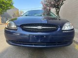 Used 2001 Ford Taurus LX image 2