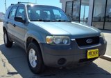 Used 2005 Ford Escape XLS image 2