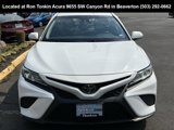 Used 2020 Toyota Camry SE image 3