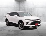 Used 2023 Chevrolet Blazer LT image 2