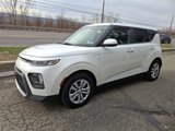 Used 2022 Kia Soul LX image 3