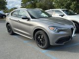 Used 2020 Alfa Romeo Stelvio Ti image 2