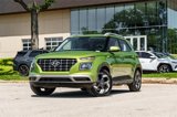 Certified 2024 Hyundai Venue SEL image 2